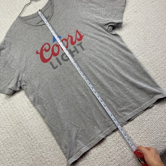 COORS LIGHT Shirt Large Light Gray COLD AS THE ROCKIES Beer Brew Tee Y2K - Picture 9 of 15